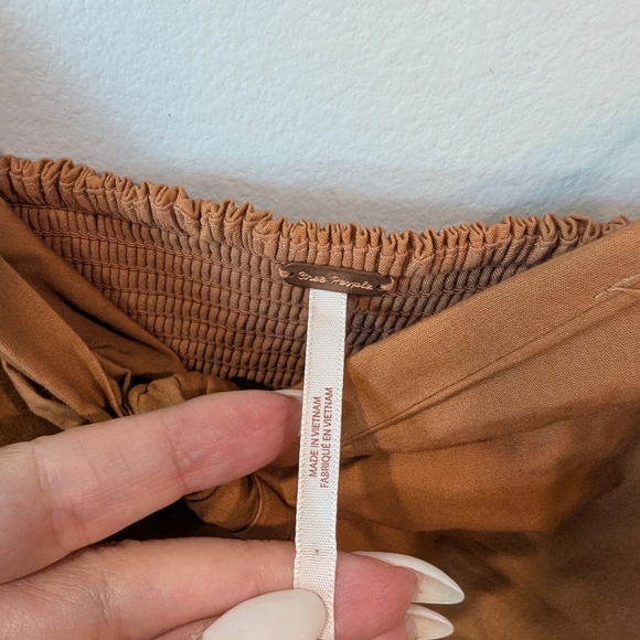 Free People Tan Ruched Tie-Front Crop Top Size M - Picture 3 of 8